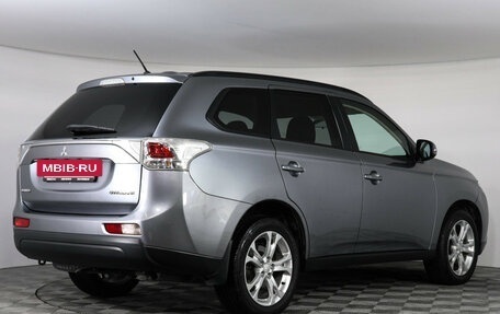 Mitsubishi Outlander III рестайлинг 3, 2012 год, 1 550 000 рублей, 4 фотография