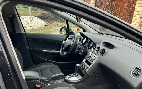 Peugeot 408 I рестайлинг, 2015 год, 660 000 рублей, 9 фотография