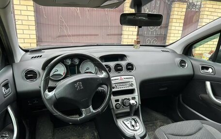 Peugeot 408 I рестайлинг, 2015 год, 660 000 рублей, 3 фотография