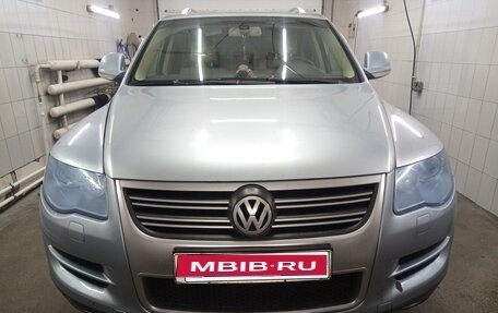 Volkswagen Touareg III, 2008 год, 950 000 рублей, 1 фотография