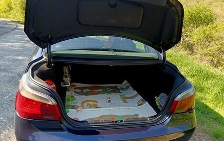 BMW 5 серия, 2005 год, 1 050 000 рублей, 16 фотография