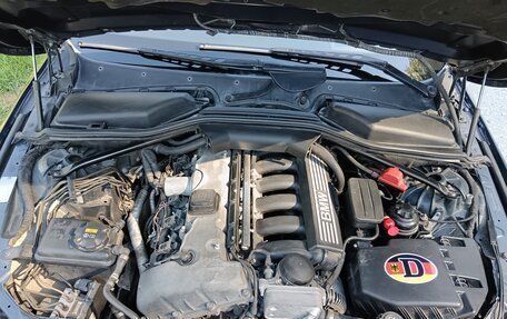 BMW 5 серия, 2005 год, 1 050 000 рублей, 17 фотография