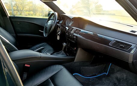 BMW 5 серия, 2005 год, 1 050 000 рублей, 21 фотография