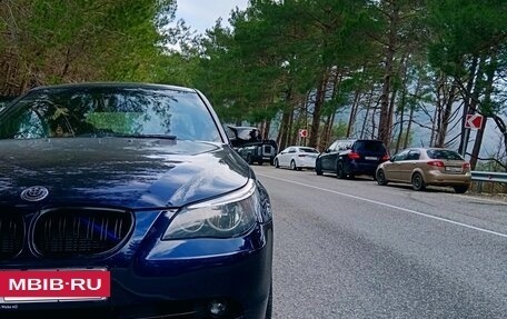 BMW 5 серия, 2005 год, 1 050 000 рублей, 8 фотография