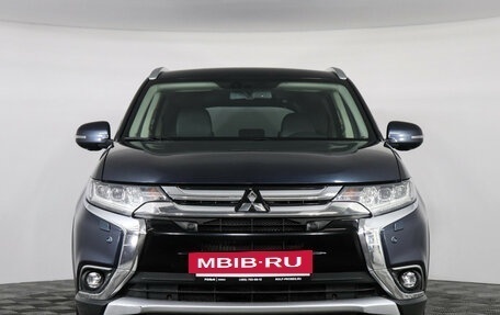 Mitsubishi Outlander III рестайлинг 3, 2017 год, 2 247 000 рублей, 2 фотография