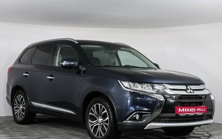 Mitsubishi Outlander III рестайлинг 3, 2017 год, 2 247 000 рублей, 3 фотография