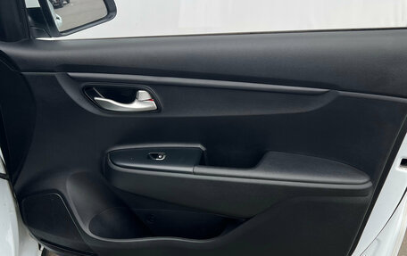 KIA Rio IV, 2019 год, 1 360 000 рублей, 14 фотография