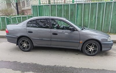 Toyota Avensis III рестайлинг, 2002 год, 350 000 рублей, 1 фотография