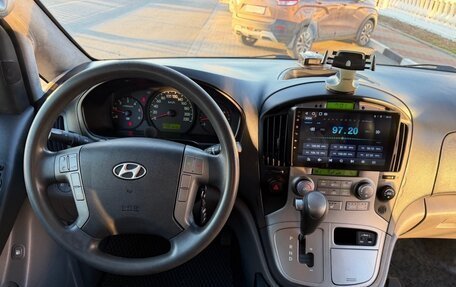 Hyundai Grand Starex Grand Starex I рестайлинг 2, 2012 год, 1 900 000 рублей, 5 фотография