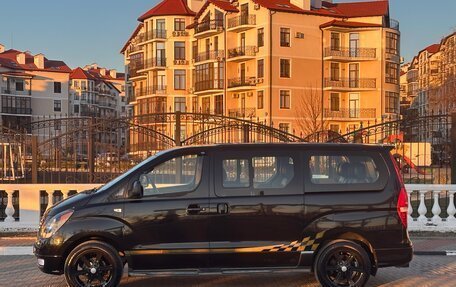 Hyundai Grand Starex Grand Starex I рестайлинг 2, 2012 год, 1 900 000 рублей, 12 фотография