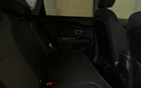 KIA Soul II рестайлинг, 2017 год, 1 700 000 рублей, 14 фотография