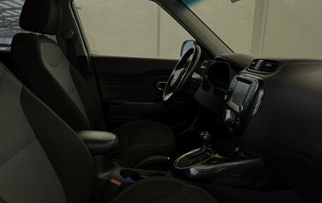 KIA Soul II рестайлинг, 2017 год, 1 700 000 рублей, 13 фотография