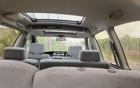 Toyota Estima III рестайлинг -2, 1997 год, 300 000 рублей, 8 фотография