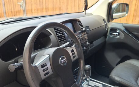 Nissan Pathfinder, 2010 год, 1 550 000 рублей, 2 фотография