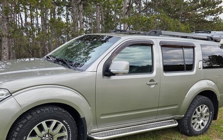 Nissan Pathfinder, 2010 год, 1 550 000 рублей, 14 фотография