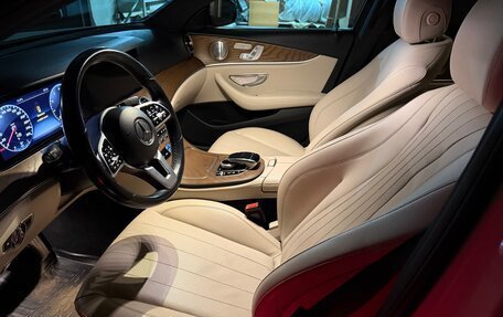 Mercedes-Benz E-Класс, 2020 год, 4 700 000 рублей, 1 фотография