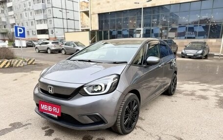 Honda Fit, 2020 год, 1 420 000 рублей, 2 фотография