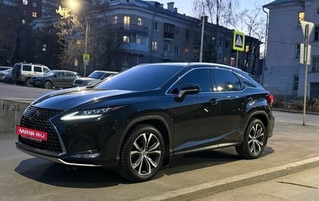 Lexus RX IV рестайлинг, 2021 год, 5 450 000 рублей, 8 фотография