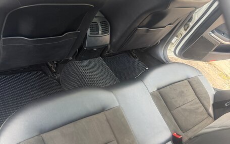 Mercedes-Benz E-Класс, 2013 год, 2 650 000 рублей, 10 фотография