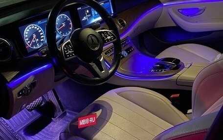 Mercedes-Benz E-Класс, 2020 год, 4 700 000 рублей, 6 фотография