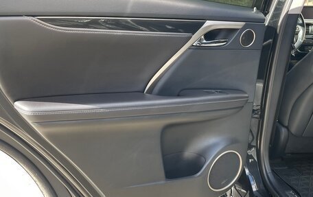 Lexus RX IV рестайлинг, 2016 год, 3 250 000 рублей, 16 фотография