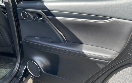 Lexus RX IV рестайлинг, 2016 год, 3 250 000 рублей, 23 фотография