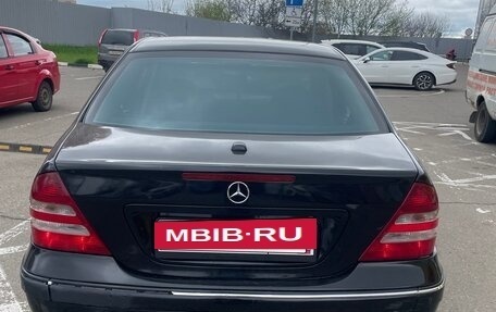 Mercedes-Benz C-Класс, 2004 год, 4 фотография