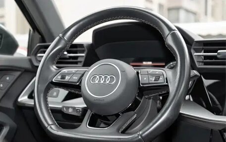 Audi A3, 2023 год, 2 005 000 рублей, 10 фотография