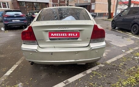 Volvo S60 III, 2004 год, 380 000 рублей, 4 фотография