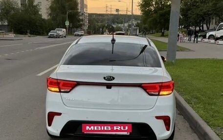 KIA Rio IV, 2018 год, 1 250 000 рублей, 4 фотография
