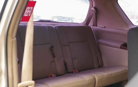 Toyota Ipsum II, 2002 год, 725 000 рублей, 16 фотография