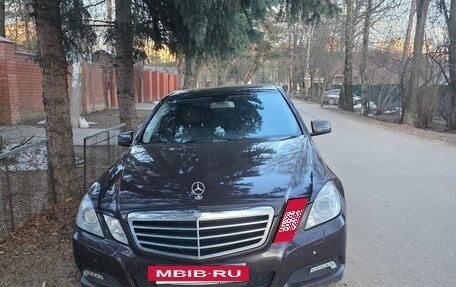 Mercedes-Benz E-Класс, 2010 год, 1 350 000 рублей, 11 фотография
