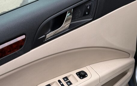 Skoda Superb III рестайлинг, 2012 год, 850 000 рублей, 7 фотография