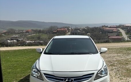 Hyundai Solaris II рестайлинг, 2014 год, 725 000 рублей, 5 фотография