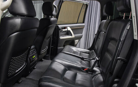 Toyota Land Cruiser 200, 2012 год, 3 698 000 рублей, 13 фотография
