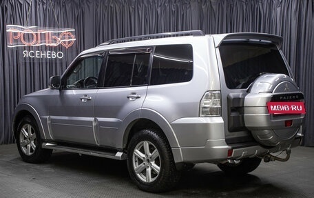 Mitsubishi Pajero IV, 2011 год, 1 998 000 рублей, 7 фотография
