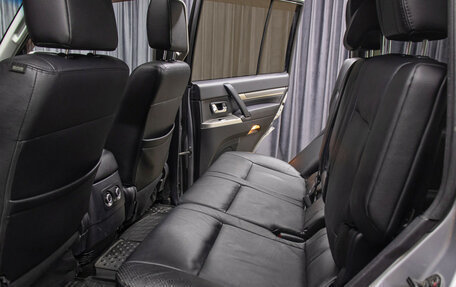 Mitsubishi Pajero IV, 2011 год, 1 998 000 рублей, 12 фотография