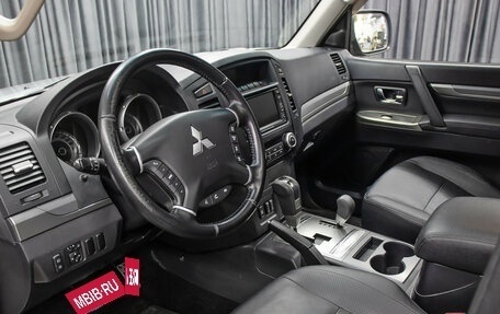Mitsubishi Pajero IV, 2011 год, 1 998 000 рублей, 16 фотография