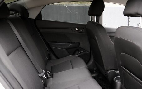 Hyundai Solaris II рестайлинг, 2018 год, 1 364 000 рублей, 8 фотография