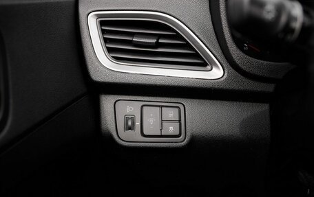 Hyundai Solaris II рестайлинг, 2018 год, 1 364 000 рублей, 13 фотография