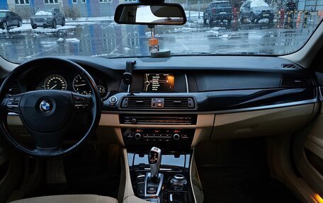 BMW 5 серия, 2014 год, 1 590 000 рублей, 14 фотография