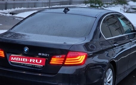 BMW 5 серия, 2014 год, 1 590 000 рублей, 10 фотография