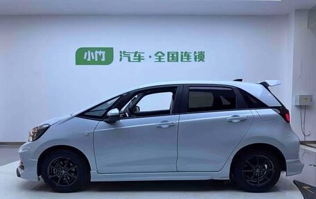 Honda Fit, 2022 год, 1 530 000 рублей, 6 фотография