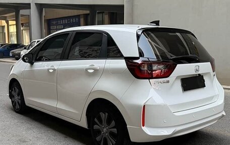 Honda Fit, 2022 год, 1 430 000 рублей, 7 фотография