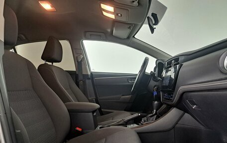 Toyota Corolla, 2018 год, 1 780 000 рублей, 12 фотография