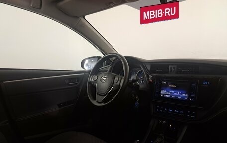 Toyota Corolla, 2018 год, 1 780 000 рублей, 11 фотография