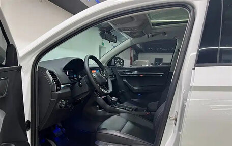 Skoda Karoq I, 2023 год, 1 690 017 рублей, 7 фотография