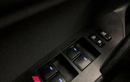 Toyota Corolla, 2018 год, 1 780 000 рублей, 14 фотография