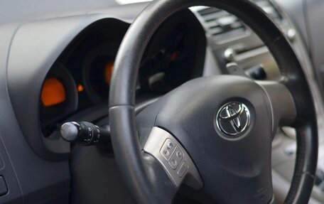 Toyota Auris II, 2008 год, 600 000 рублей, 10 фотография