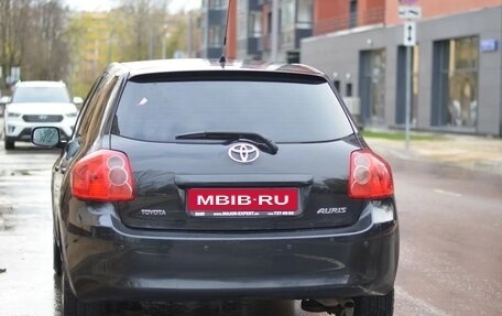 Toyota Auris II, 2008 год, 600 000 рублей, 1 фотография